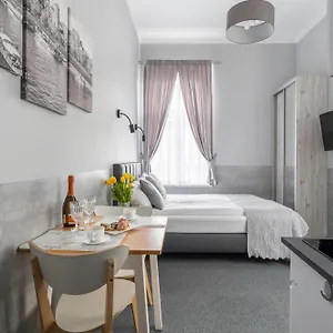 Primero Apartahotel